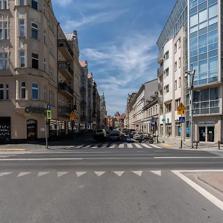 Appartement Modern&cozy Garbary With Parking And Balcony By Renters